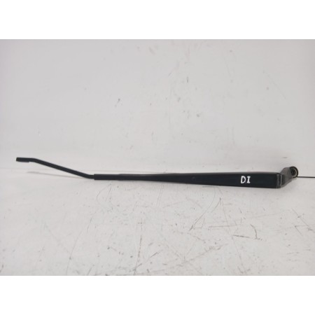 Recambio de brazo limpia delantero izquierdo para toyota avensis sedán (_t25_) 2.0 d-4d (adt250_) referencia OEM IAM 8522105070 