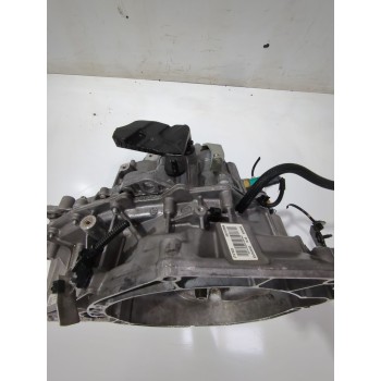 Recambio de caja cambios para dacia duster (hm_) 1.0 tce 90 referencia OEM IAM 320107956R  