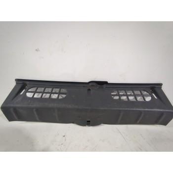 Recambio de molduras traseras para mini mini (r50, r53) one referencia OEM IAM 51477029322  