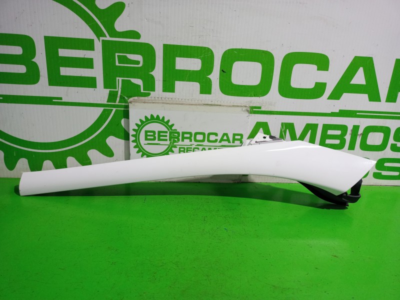 Recambio de moldura para renault scenic iii xmod bose referencia OEM IAM T0000101575  