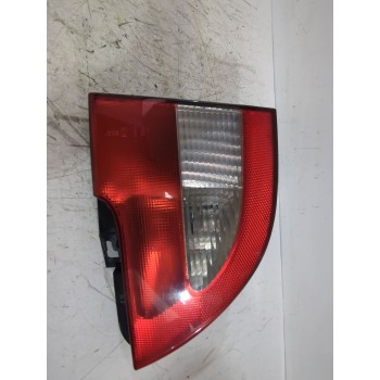 PILOTO TRASERO DERECHO INTERIOR 7701042633 