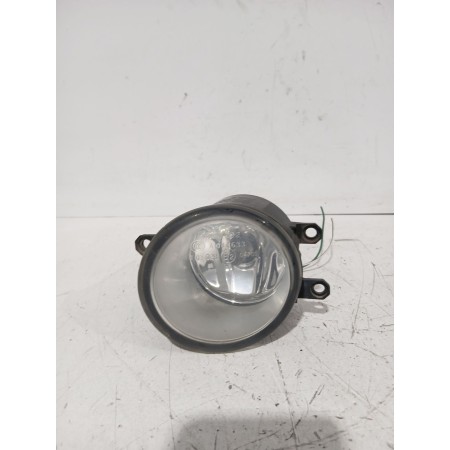 Recambio de faro antiniebla izquierdo para toyota avensis sedán (_t25_) 2.0 d-4d (adt250_) referencia OEM IAM 89210657  