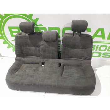 Recambio de asientos traseros para renault laguna ii (bg0) 1.6 referencia OEM IAM 7701058425  