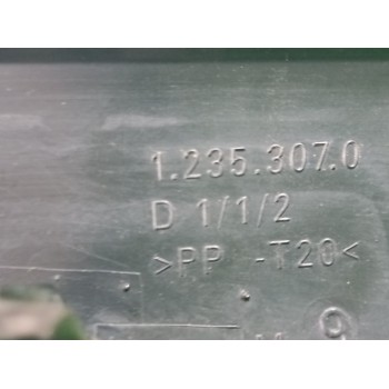 Recambio de retrovisor derecho para renault megane ii familiar 1.9 dci diesel referencia OEM IAM 12353070  