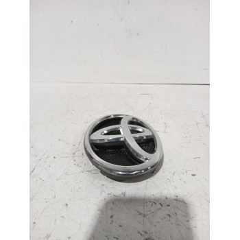 Recambio de emblema para toyota avensis sedán (_t25_) 2.0 d-4d (adt250_) referencia OEM IAM 7530105010  
