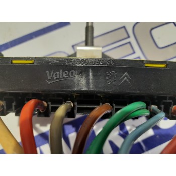 Recambio de caja reles / fusibles para citroën c4 berlina 1.6 16v hdi referencia OEM IAM 9636079380  