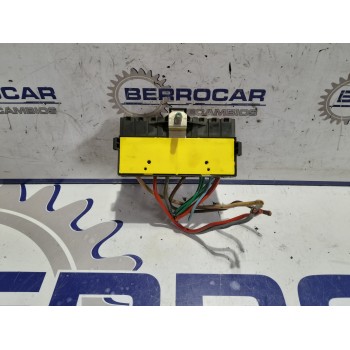 Recambio de caja reles / fusibles para citroën c4 berlina 1.6 16v hdi referencia OEM IAM 9636079380  