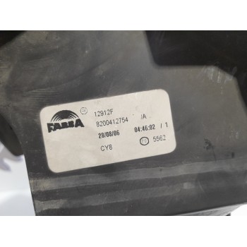 Recambio de faro derecho para renault megane ii familiar 1.5 dci diesel fap referencia OEM IAM 8200412754  
