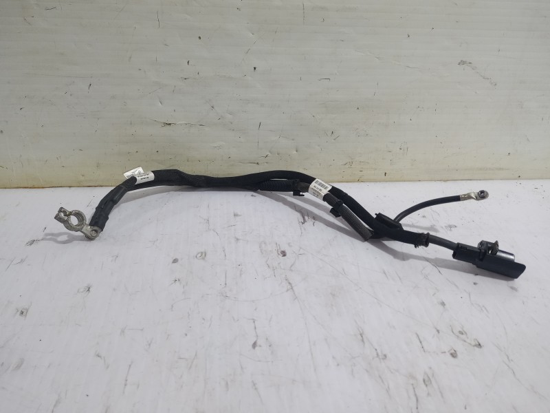 Recambio de borna negativa para volkswagen transporter t6 t6 caravelle trendline referencia OEM IAM 7E0971158A  