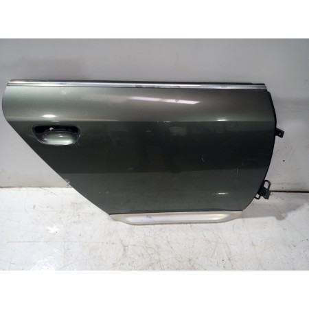 Recambio de puerta trasera derecha para audi a6 avant (4b5) 2.5 tdi quattro referencia OEM IAM 4Z7833052  