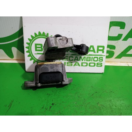 Recambio de soporte motor derecho para peugeot 508 active referencia OEM IAM 9677163980  