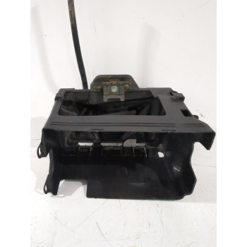 Recambio de soporte bateria para volkswagen polo iv (9n_, 9a_) 1.9 sdi referencia OEM IAM 6Q0915331  