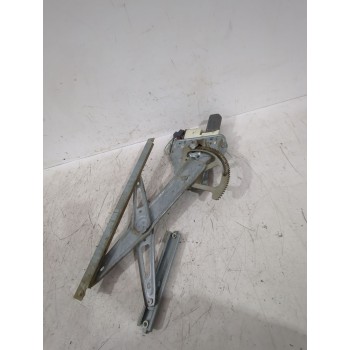 Recambio de elevalunas delantero izquierdo para toyota avensis sedán (_t25_) 2.0 d-4d (adt250_) referencia OEM IAM 6982005050  