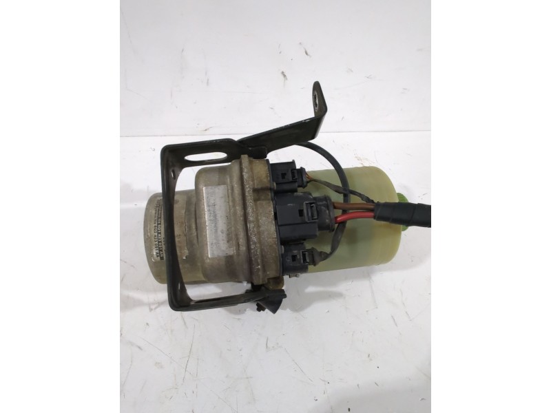Recambio de bomba direccion para volkswagen polo iv (9n_, 9a_) 1.9 sdi referencia OEM IAM 6Q0423150  