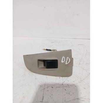 MANDO ELEVALUNAS DELANTERO DERECHO 7423105140 