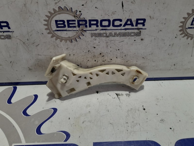 Recambio de soporte para mazda 3 berlina (bk) 1.6 16v cat referencia OEM IAM BN8V500U1  