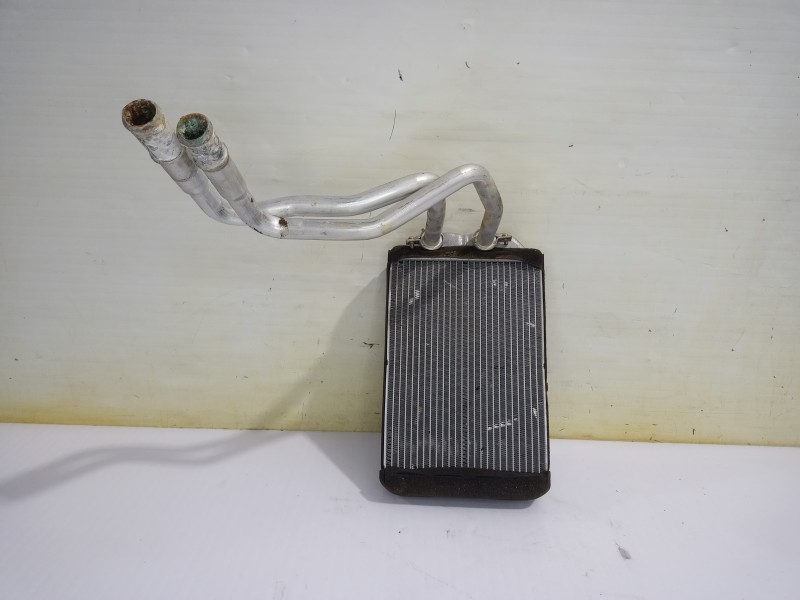 Recambio de radiador calefaccion / aire acondicionado para audi a6 avant (4b5) 2.5 tdi quattro referencia OEM IAM 4B1819031C  