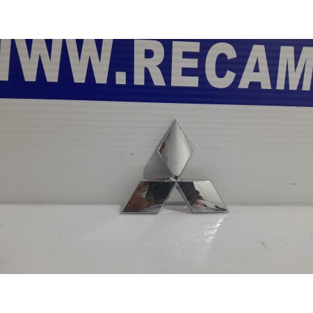 Recambio de emblema para mitsubishi outlander (gf0) 2.0 cat referencia OEM IAM 7415A111  
