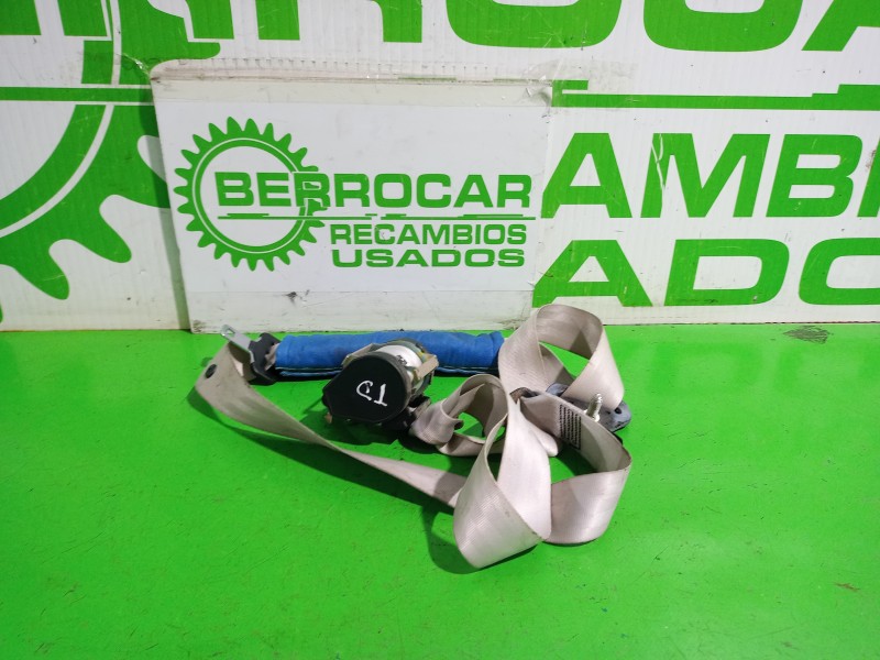 Recambio de cinturon seguridad trasero derecho para renault scenic iii xmod bose referencia OEM IAM 888404764R  