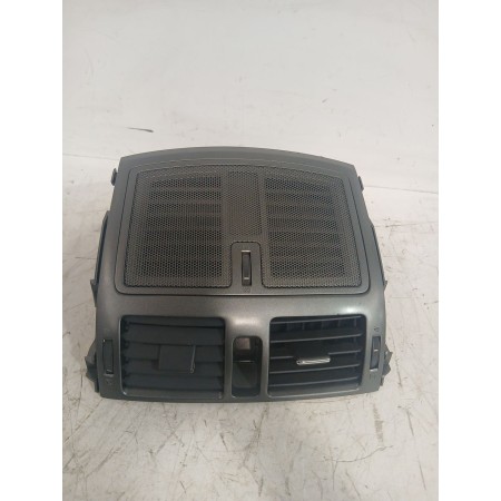 Recambio de rejilla aireadora para toyota auris (_e15_) 1.33 dual-vvti (nre150_) referencia OEM IAM 5567002110  