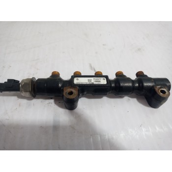 Recambio de rampa inyectora para ford focus lim. (cb4) business referencia OEM IAM 9654592680  