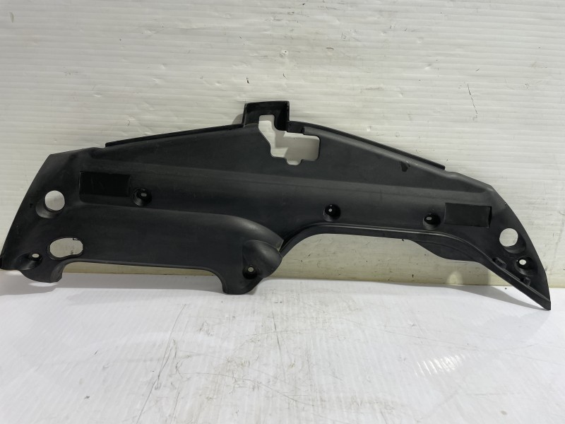 Recambio de moldura para toyota prius (nhw20) basis referencia OEM IAM 5328947010  