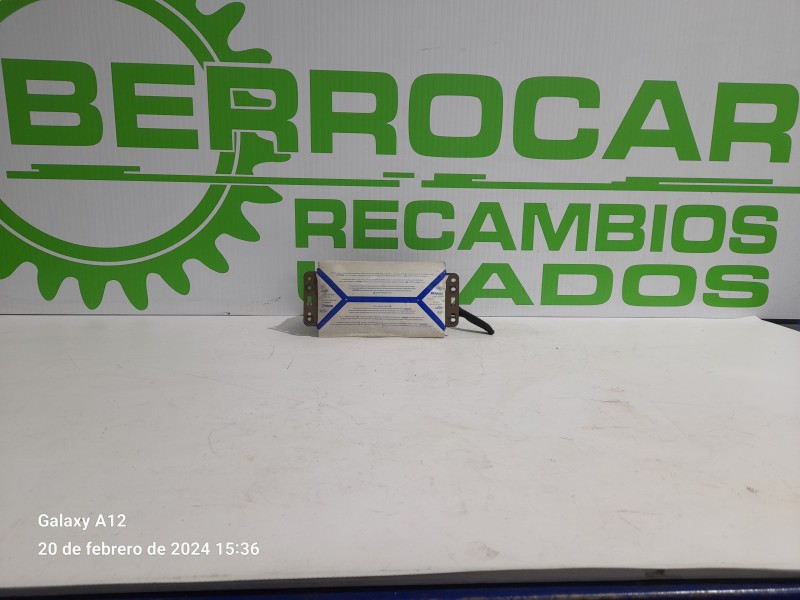 Recambio de airbag delantero derecho para renault laguna ii (bg0) 1.6 referencia OEM IAM 8200106539  