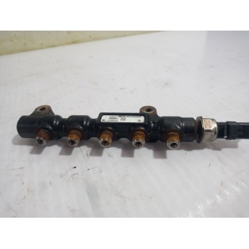 Recambio de rampa inyectora para ford focus lim. (cb4) business referencia OEM IAM 9654592680  