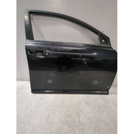 Recambio de puerta delantera derecha para toyota avensis sedán (_t25_) 2.0 d-4d (adt250_) referencia OEM IAM 6700105050  