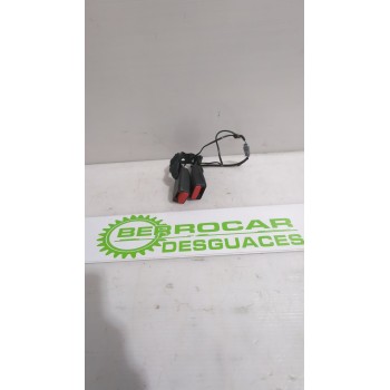 Recambio de enganche cinturon trasero derecho para dacia duster (hm_) 1.0 tce 90 referencia OEM IAM 888427112R  