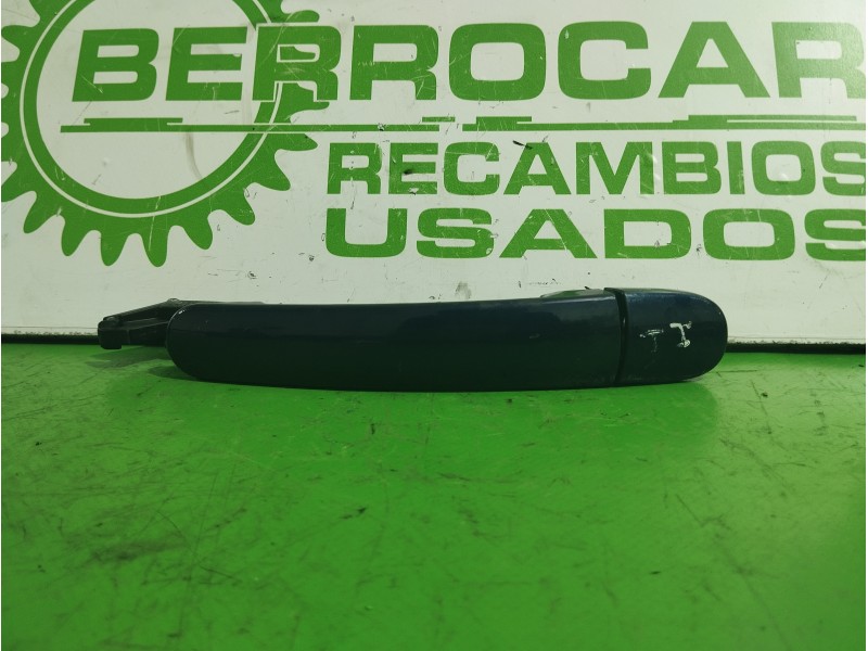 Recambio de maneta exterior trasera izquierda para volkswagen passat berlina (3b3) 1.6 referencia OEM IAM 3B0837207  