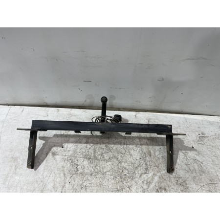 Recambio de enganche remolque para kia carnival ii 2.9 crdi lx referencia OEM IAM ZK55053007B  