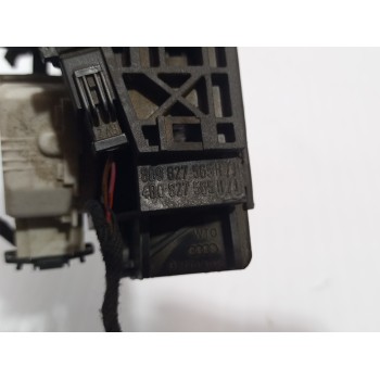 Recambio de maneta exterior porton para audi a6 avant (4b5) 2.5 tdi quattro referencia OEM IAM 8D9827565H  