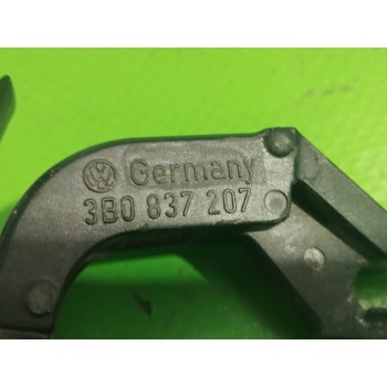 Recambio de maneta exterior delantera derecha para volkswagen passat berlina (3b3) 1.6 referencia OEM IAM 3B0837207  