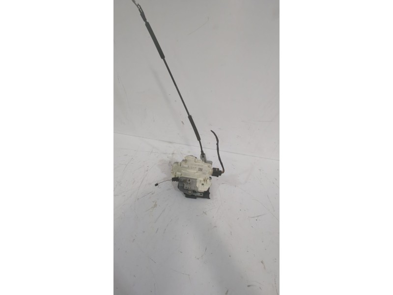 Recambio de cerradura puerta delantera derecha para seat leon (1p1) 1.9 tdi referencia OEM IAM 1P1837016  