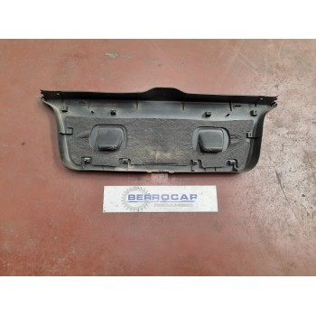 Recambio de guarnecido porton trasero para volkswagen polo (9n1) 1.2 referencia OEM IAM 6Q6867601G  