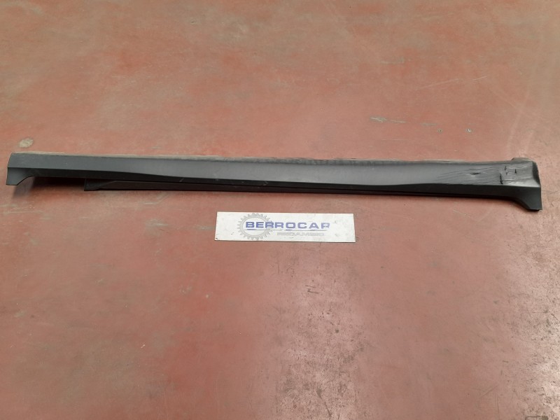 Recambio de faldon lateral para mercedes-benz clase glc (w253) referencia OEM IAM 2536980900  