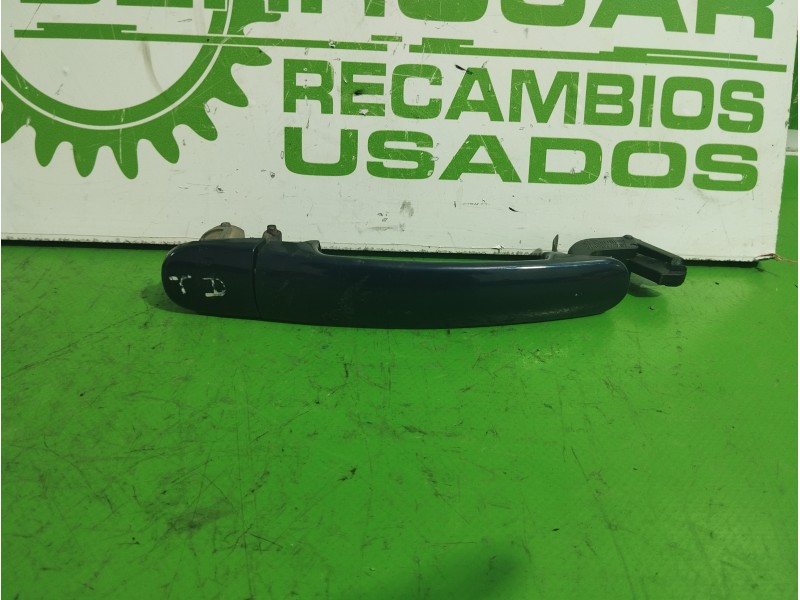 Recambio de maneta exterior trasera derecha para volkswagen passat berlina (3b3) 1.6 referencia OEM IAM 3B0837207  