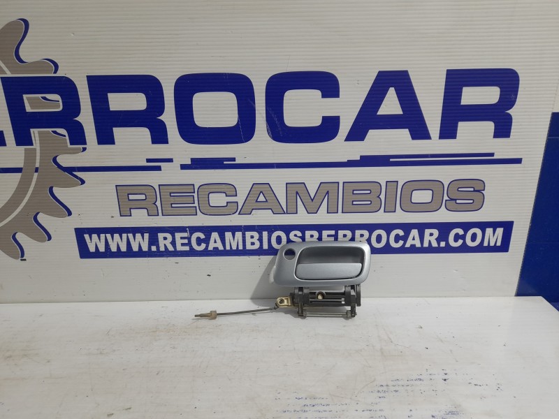 Recambio de maneta exterior delantera izquierda para opel zafira a elegance referencia OEM IAM 260933585  