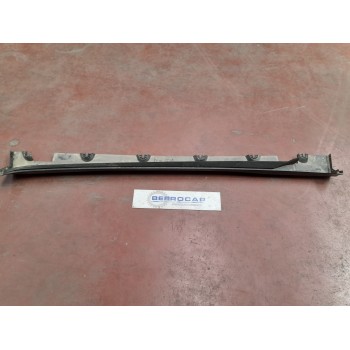 Recambio de faldon lateral para mercedes-benz clase glc (w253) referencia OEM IAM 2536980900  