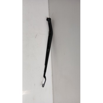 Recambio de brazo limpia delantero izquierdo para kia ceed (cd) 1.0 t-gdi referencia OEM IAM 98311J7000  