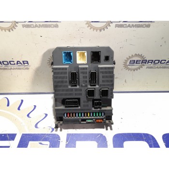 CAJA RELES / FUSIBLES 9663798280 