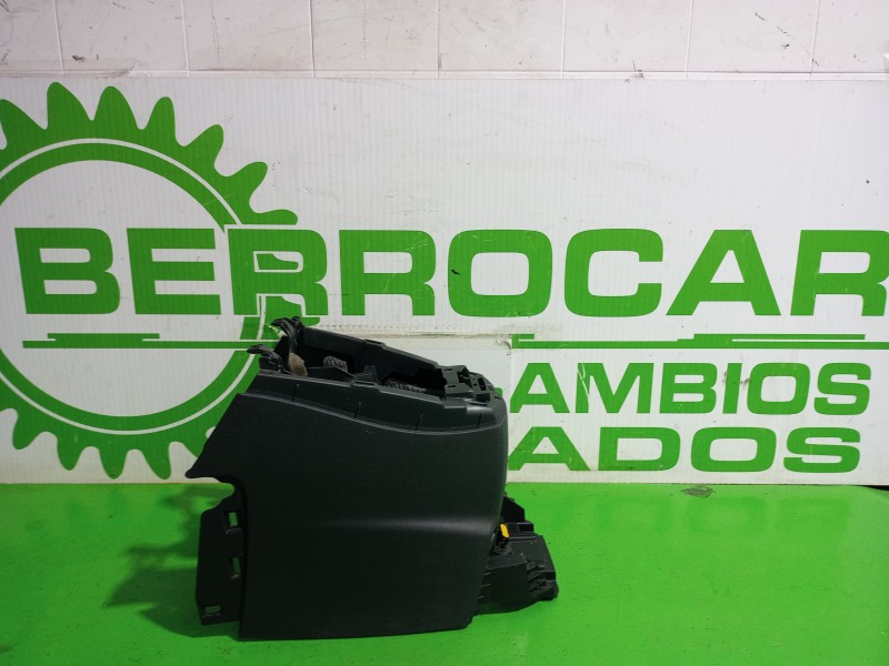Recambio de consola central para renault scenic iii xmod bose referencia OEM IAM 7711426456  