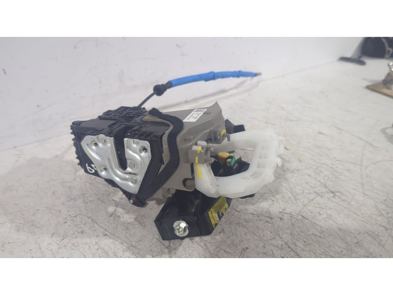 Recambio de cerradura puerta delantera derecha para kia ceed (cd) 1.0 t-gdi referencia OEM IAM 81320J7000  