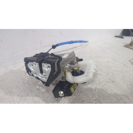 Recambio de cerradura puerta delantera derecha para kia ceed (cd) 1.0 t-gdi referencia OEM IAM 81320J7000  