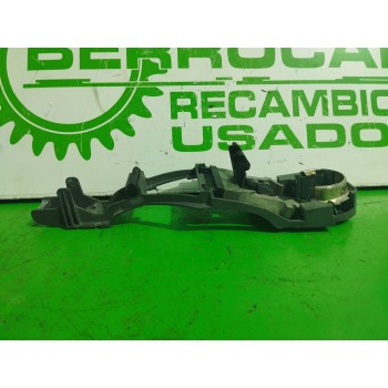 Recambio de maneta exterior trasera derecha para volkswagen passat berlina (3b3) 1.6 referencia OEM IAM 3B0837895  