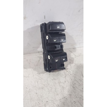 Recambio de mando elevalunas delantero izquierdo para kia ceed (cd) 1.0 t-gdi referencia OEM IAM 93571J7000  