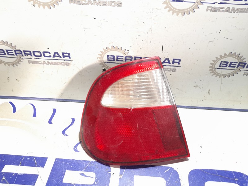 Recambio de piloto trasero izquierdo para seat cordoba berlina (6k2) 1.6 referencia OEM IAM 6K5945095G  