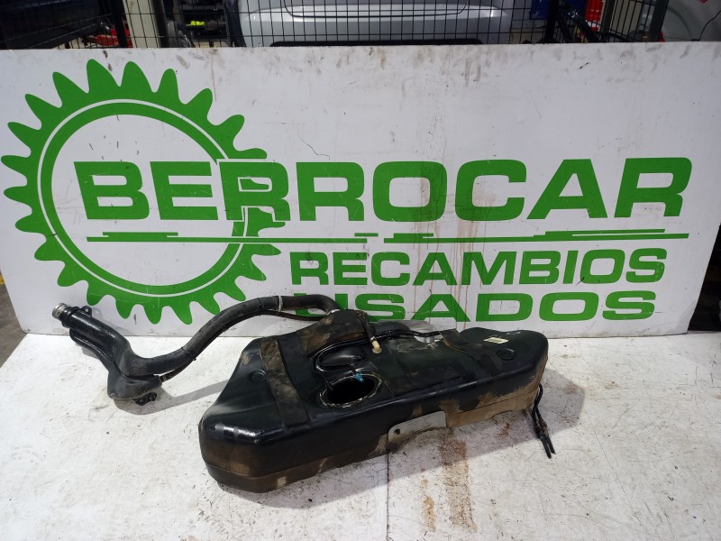 Recambio de deposito combustible para opel astra h berlina elegance referencia OEM IAM 13117458  
