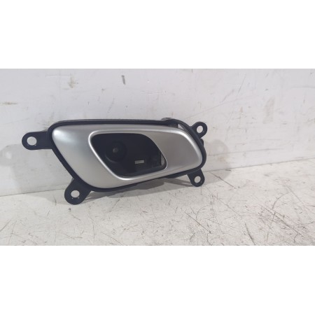 Recambio de maneta interior delantera derecha para kia ceed (cd) 1.0 t-gdi referencia OEM IAM 82620J7000CEP  